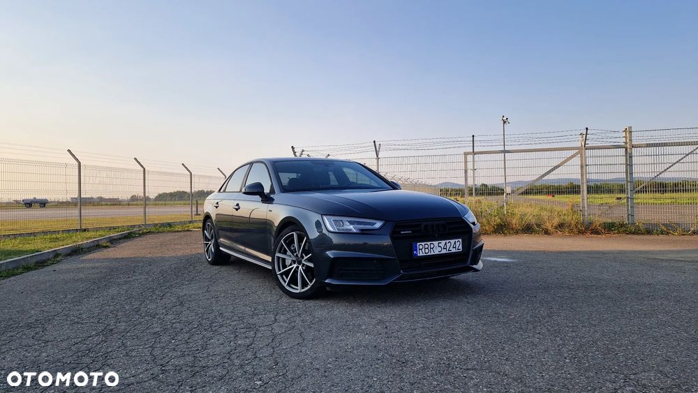 Audi A4 Limousine - 1