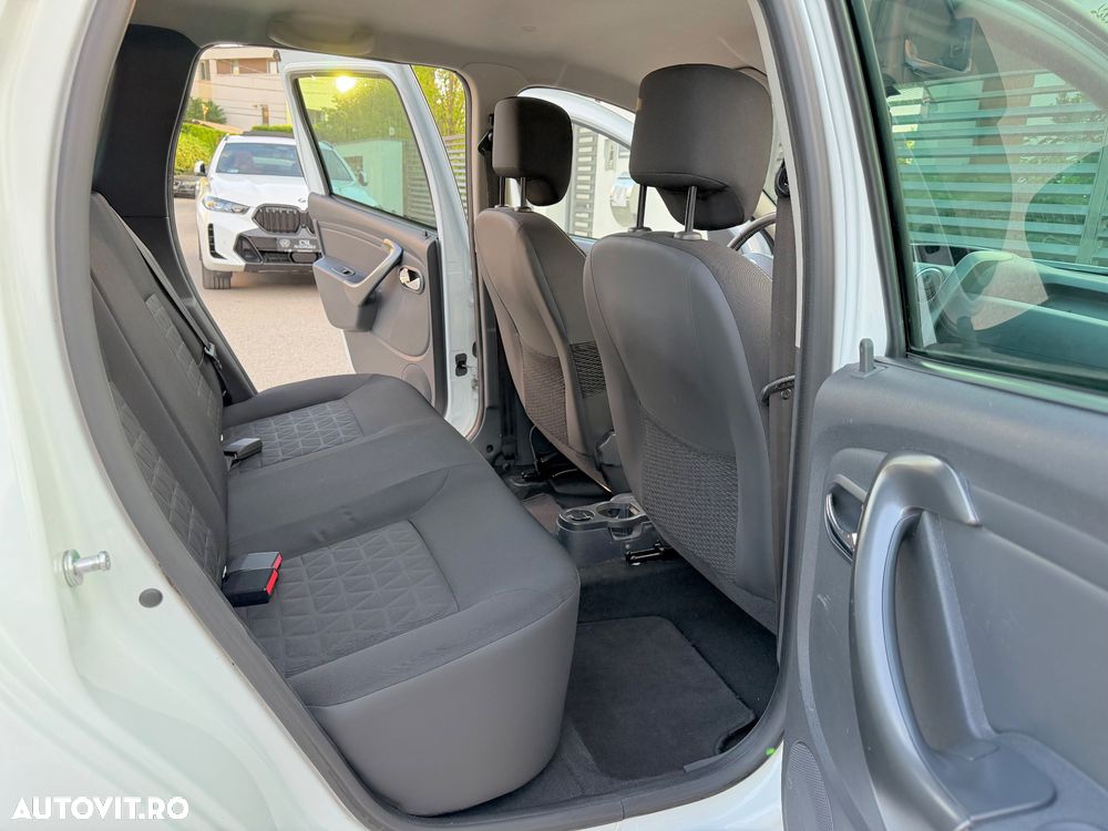 Dacia Duster dCi 110 FAP 4x2 Laureate - 10