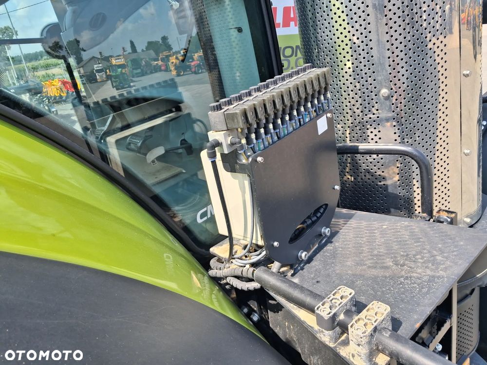 Claas AXION 960 CMATIC - 8