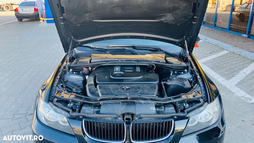BMW Seria 3 318d DPF - 9