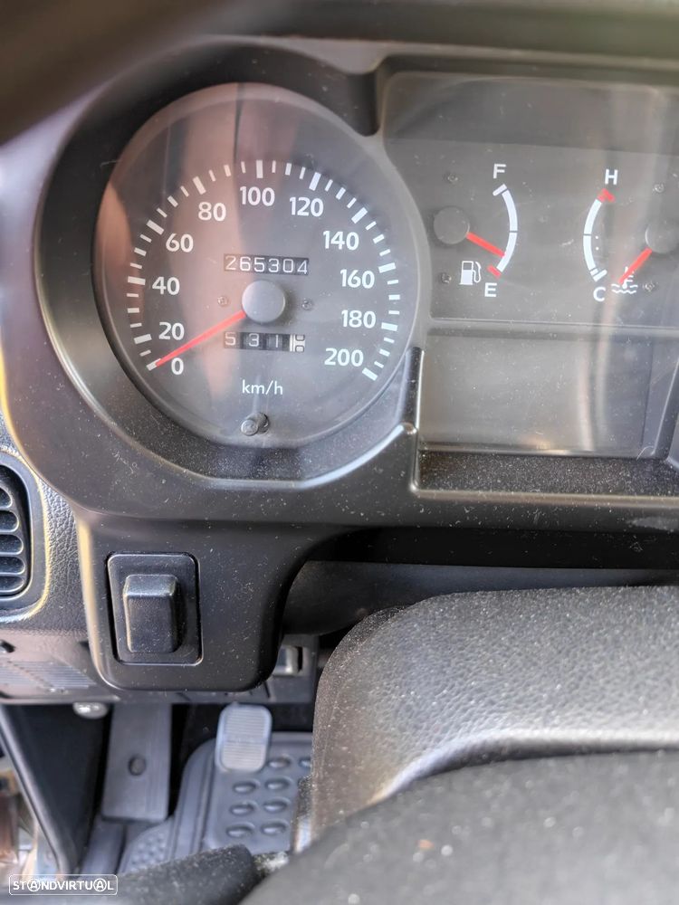 Hyundai Galloper - 7