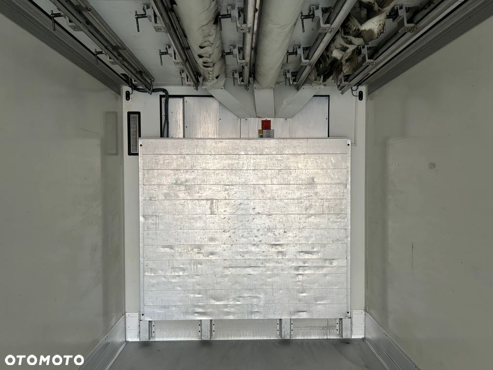 Schmitz Cargobull THERMO KING SLX300 HAKÓWKA / 7 CM GRUBA ŚCIANA / KOSZ PALETOWY / 4 ZAMKI / DIESEL + ELEKTRYK / 2012 ROK !! - 39