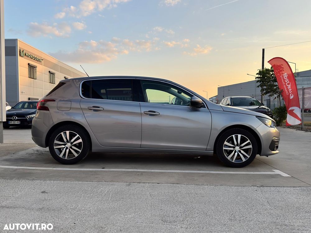 Peugeot 308 1.2L PureTech 130 S&S EAT8 Allure - 30