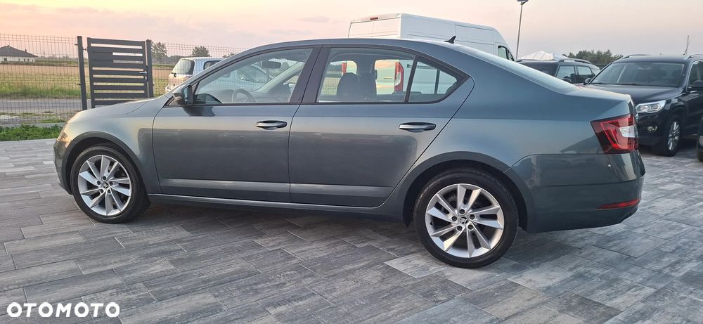 Skoda Octavia 2.0 TDI Tour - 3