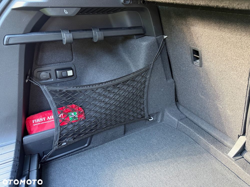 Skoda Karoq 1.5 TSI ACT 4x2 Style DSG - 12