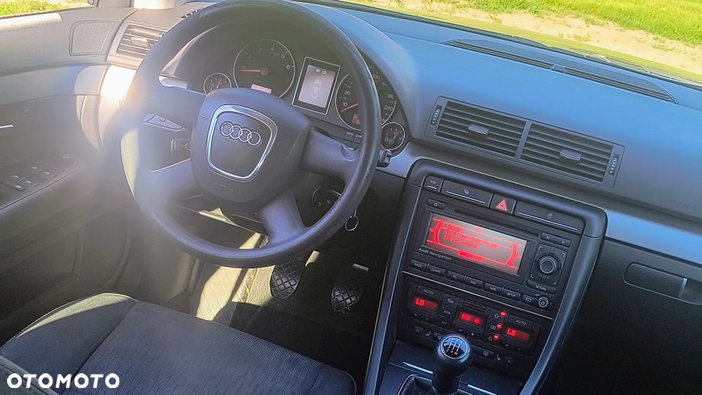 Audi A4 Avant 1.8T - 6