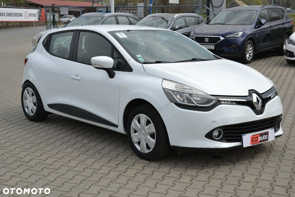 Renault Clio - 1