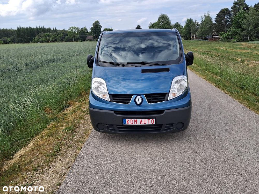 Renault Trafic - 2