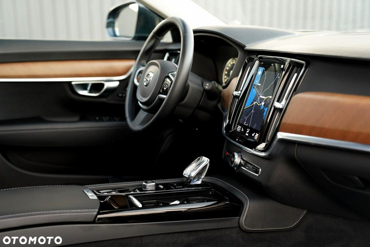 Volvo V90 - 26