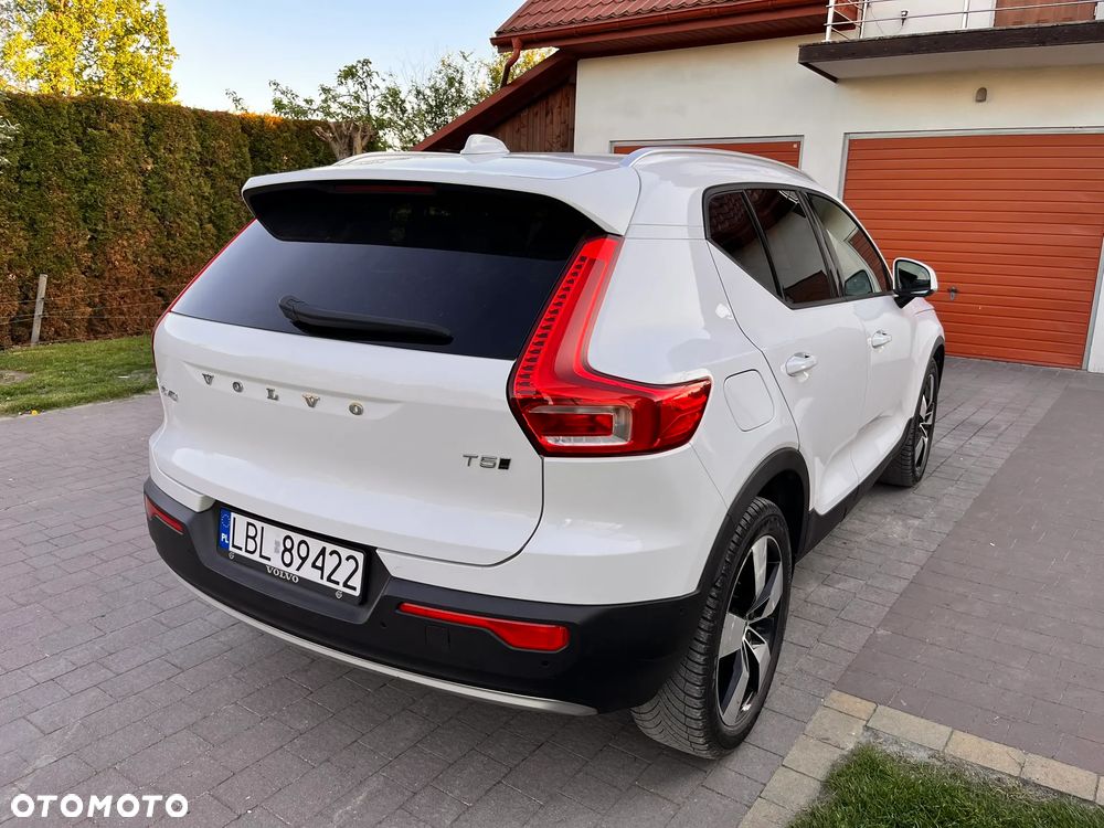 Volvo XC 40 T5 AWD Momentum - 19