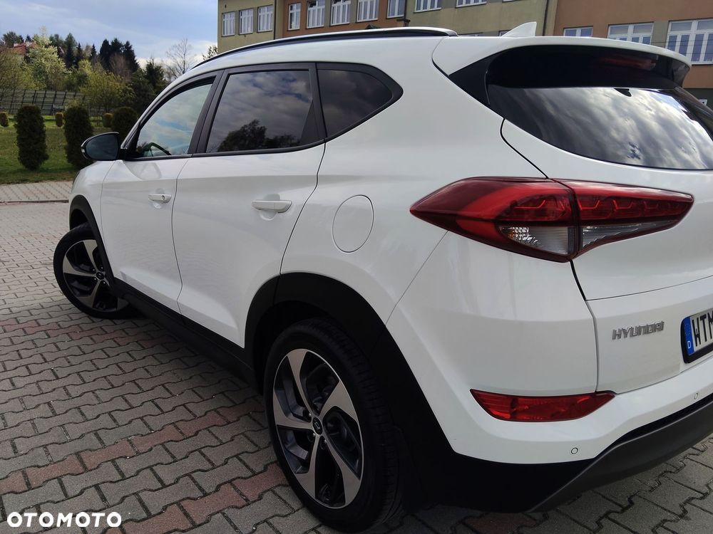 Hyundai Tucson 2.0 CRDi 4WD Passion Plus - 3