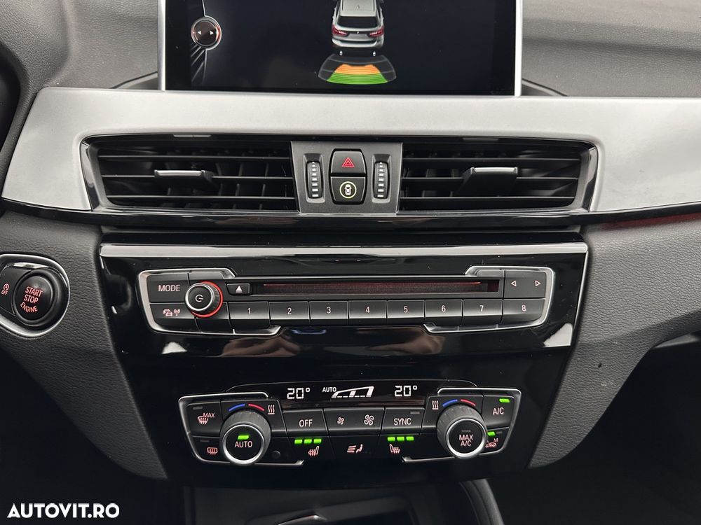 BMW X1 sDrive16d Sport Line - 12