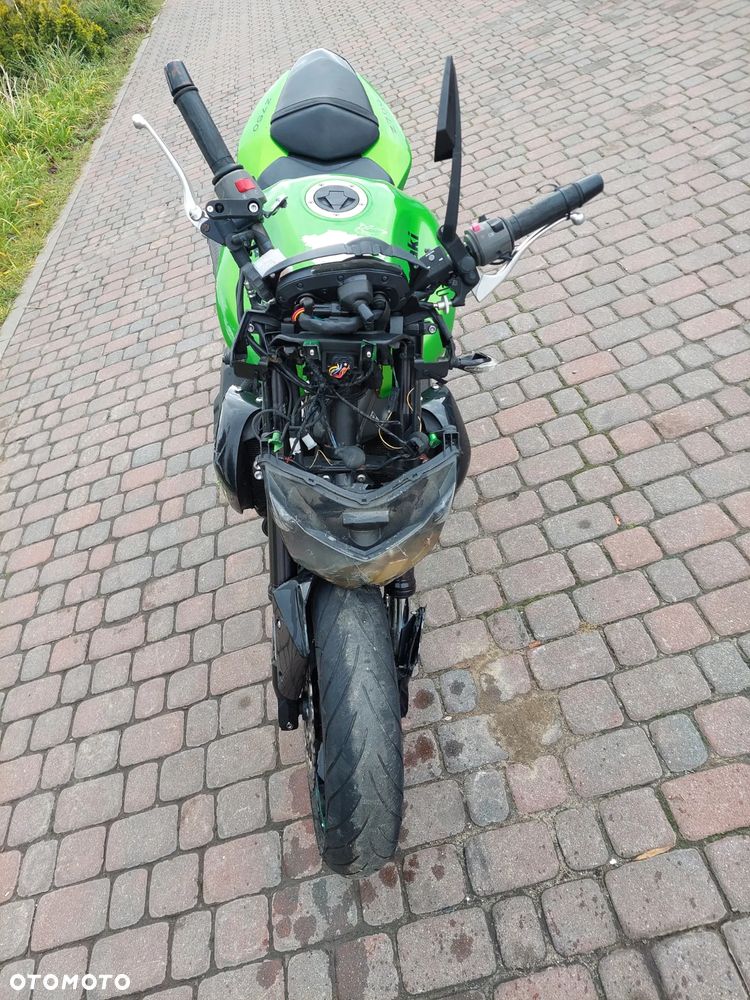 Kawasaki Z - 8