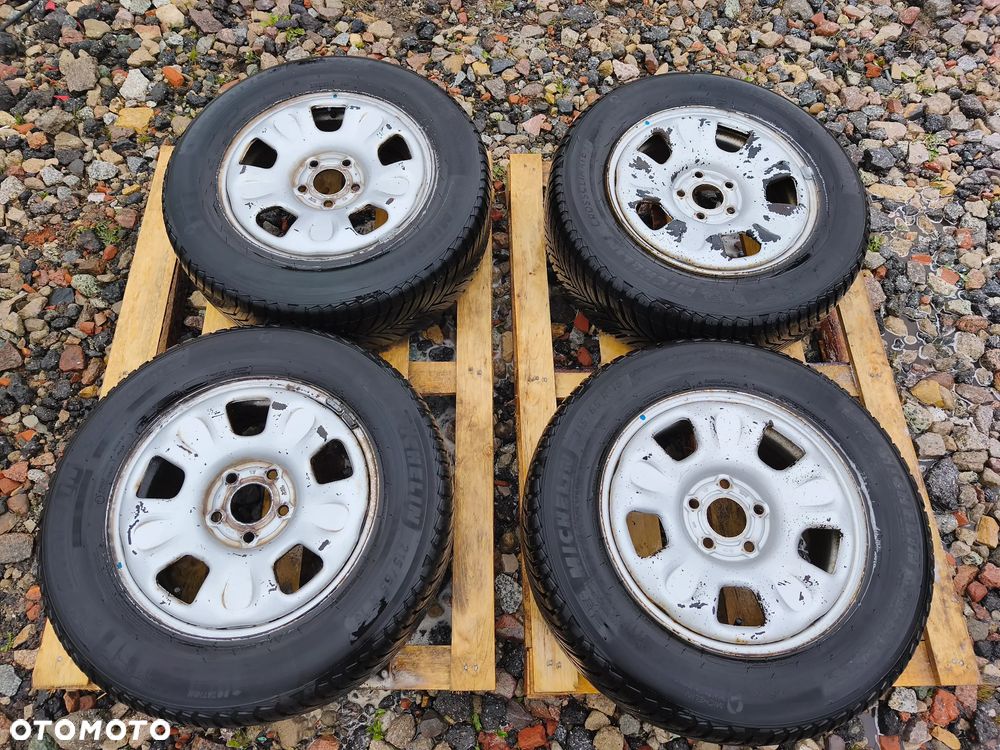 KOŁA FELGI STALOWE 16 CALI 5x114.3 DACIA DUSTER - 1