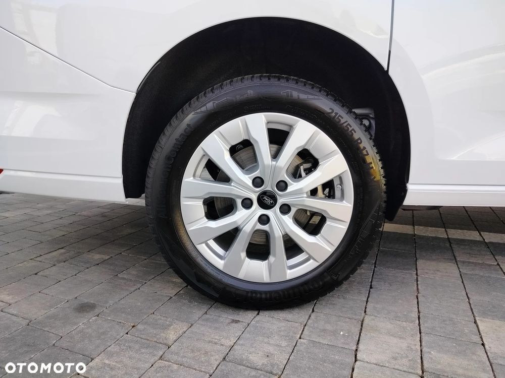 Ford Transit Connect - 24