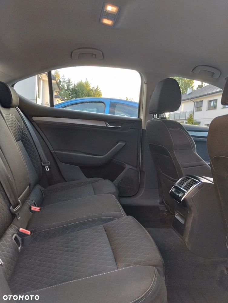Skoda Superb - 23