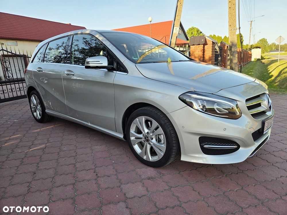 Mercedes-Benz Klasa B 250 7G-DCT Edition - 9