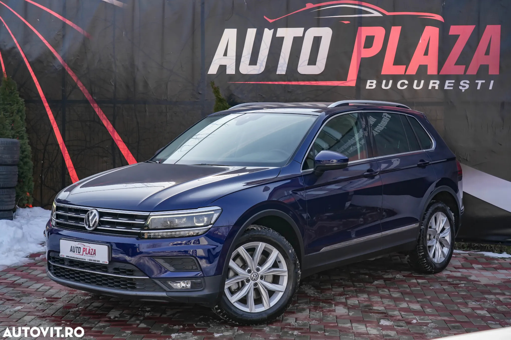 Volkswagen Tiguan 2.0 TDI 4Mot DSG Highline - 2
