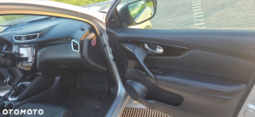 Nissan Qashqai 1.5 dCi Tekna - 11