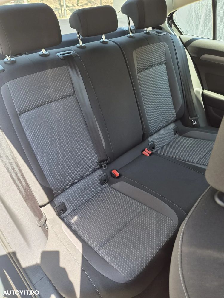Volkswagen Passat 1.4 TSI Trendline - 6