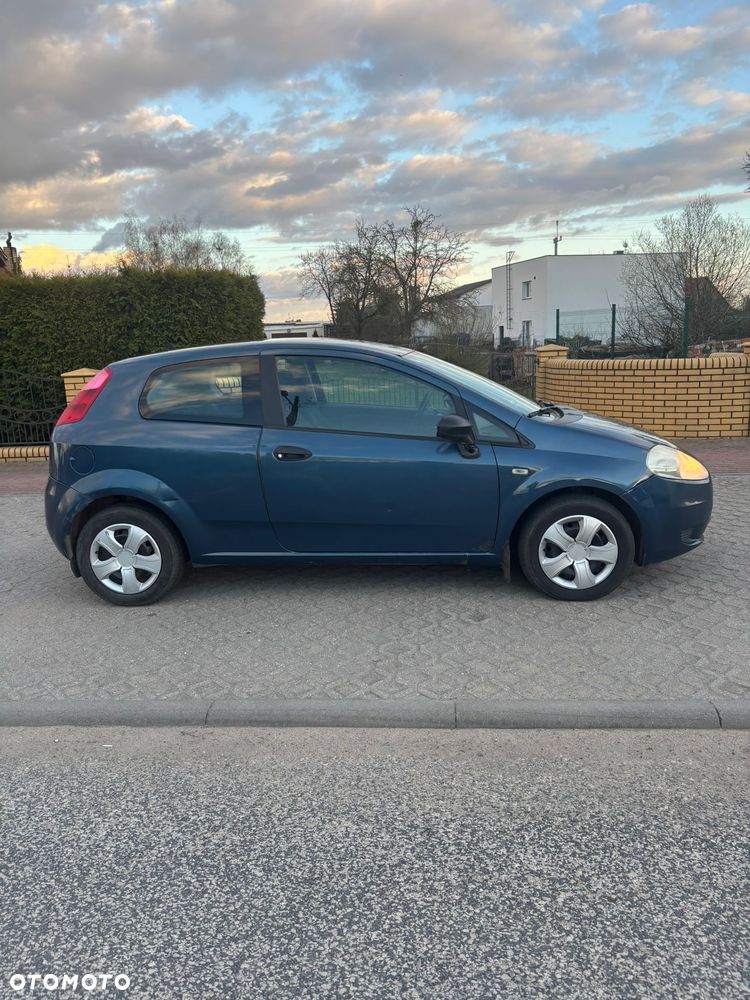 Fiat Grande Punto 1.2 8V Dynamic - 4