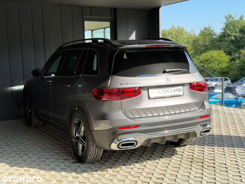 Mercedes-Benz GLB 200 d 4-Matic AMG Line 8G-DCT - 13
