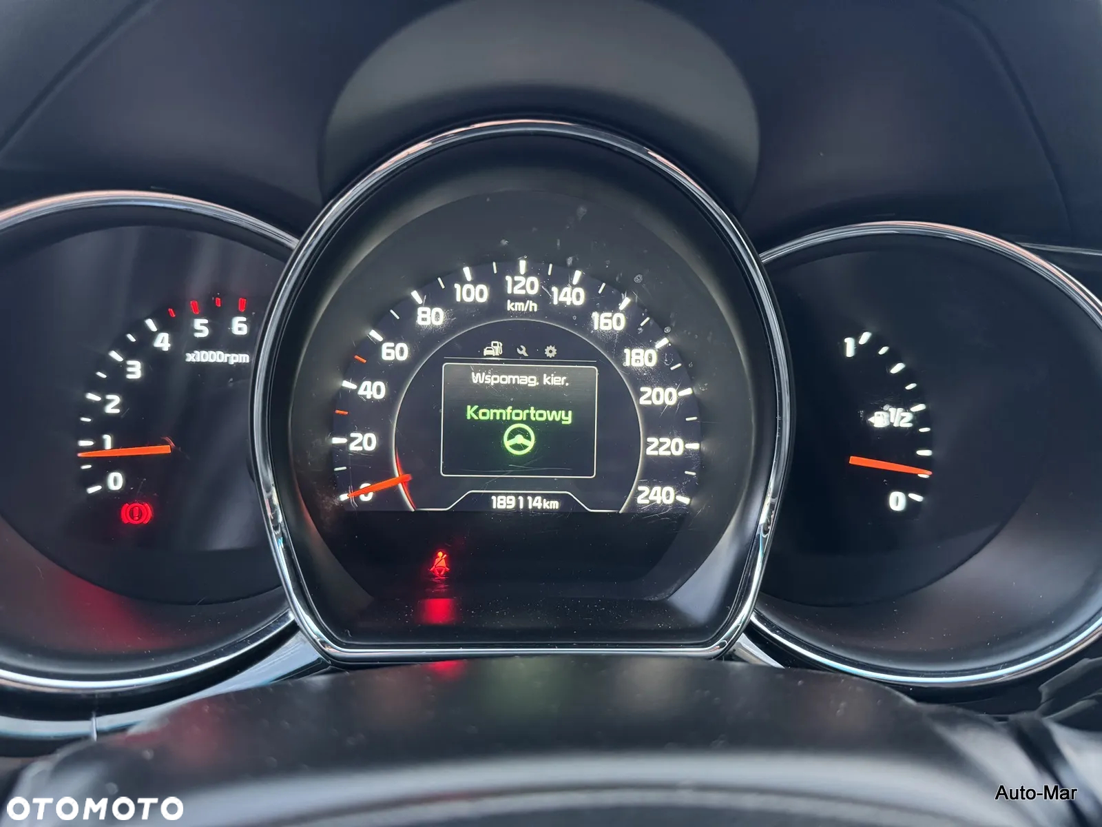 Kia Ceed 1.6 CRDi 136 ISG SW Edition 7 - 21