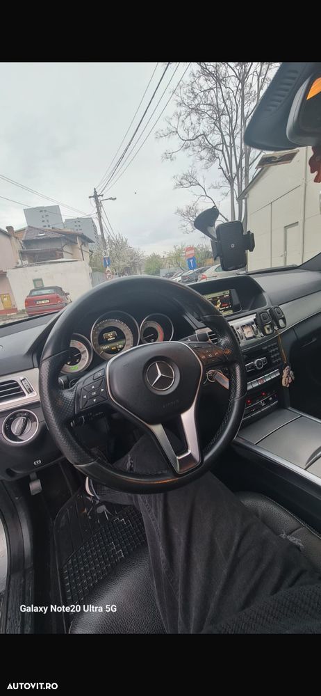 Mercedes-Benz E 220 BlueTEC 4MATIC 7G-TRONIC Avantgarde - 9