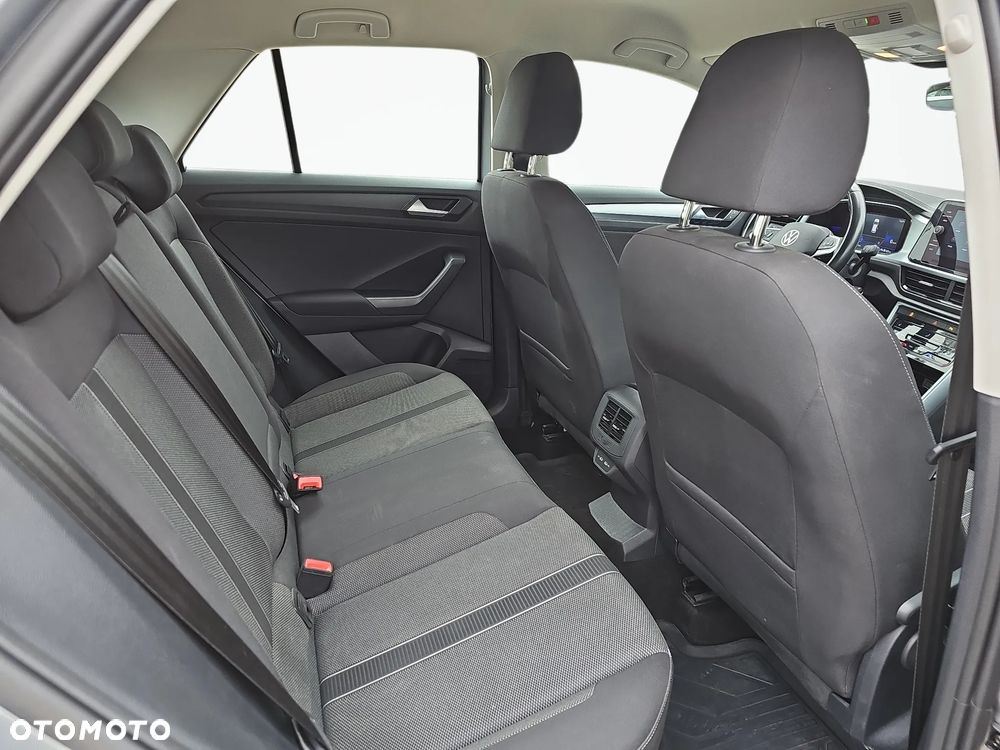Volkswagen T-Roc 1.5 TSI Life - 11
