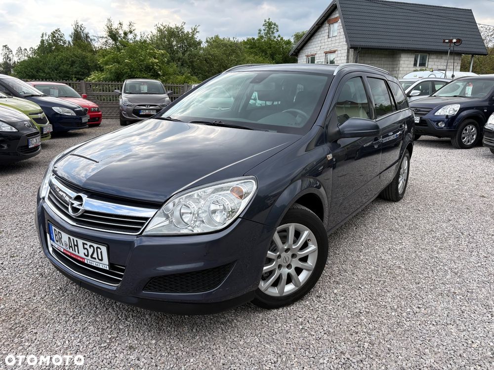 Opel Astra 1.6 Design Edition - 1