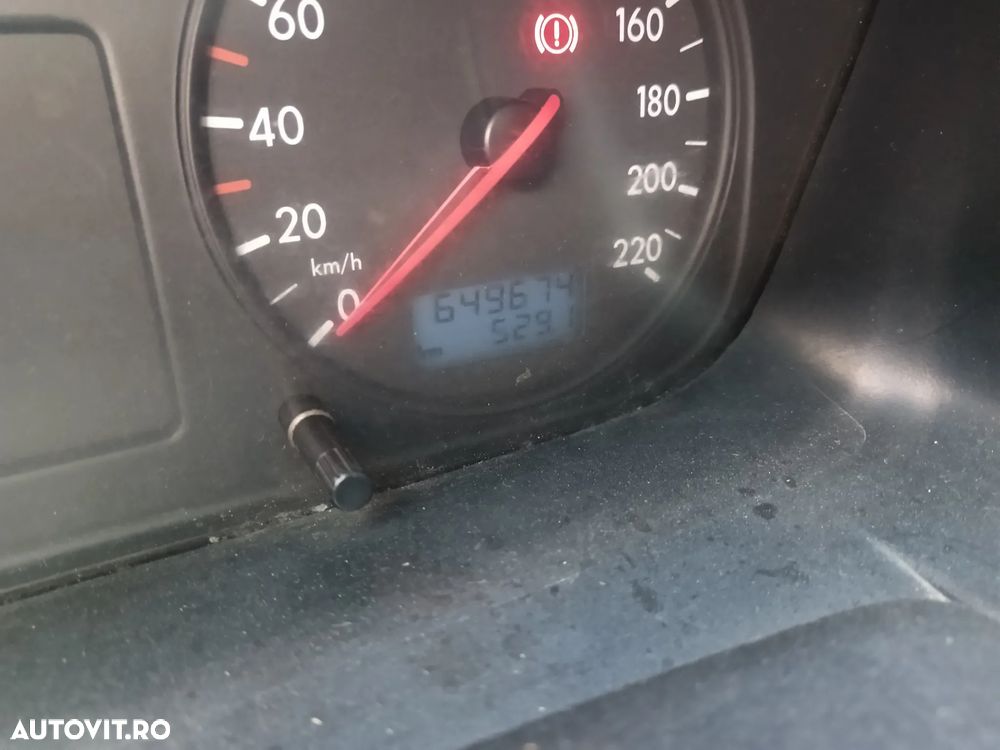 Volkswagen Transporter - 7
