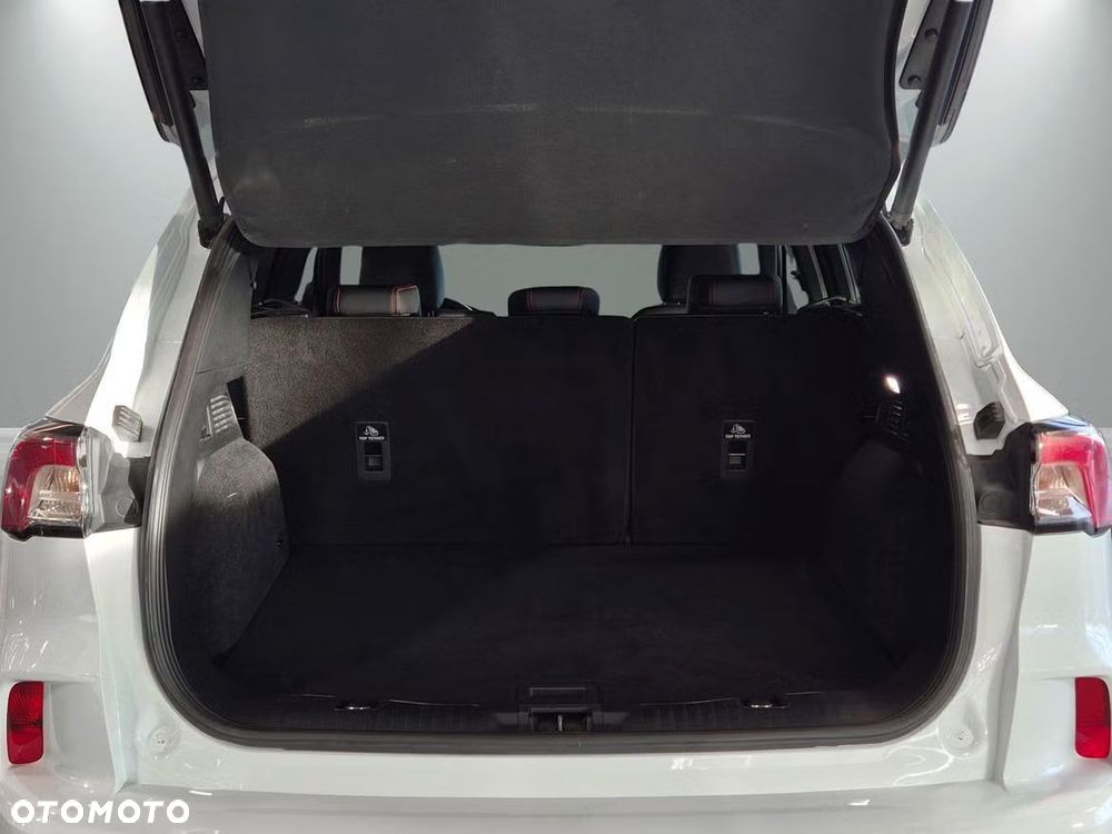 Ford Kuga 2.5P PHEV FWD ST-Line - 22