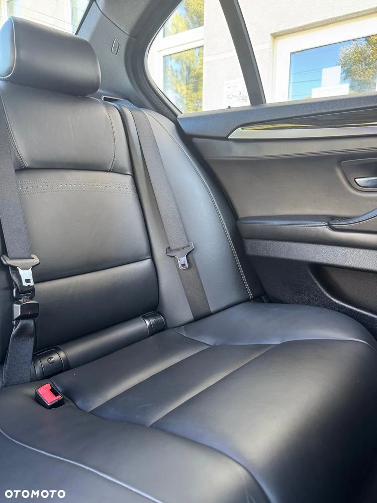 BMW Seria 5 - 13