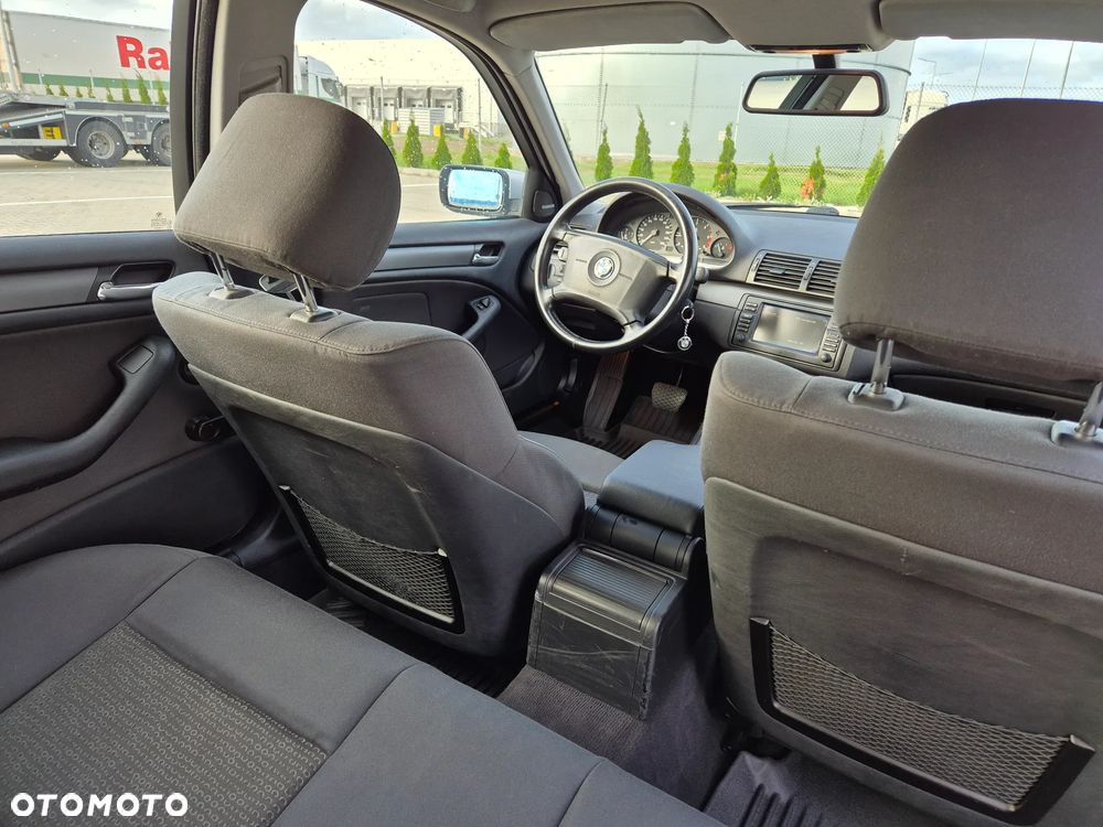 BMW Seria 3 - 17