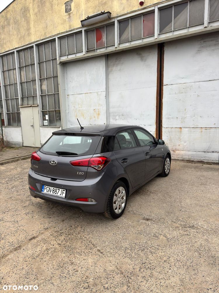 Hyundai i20 1.1 CRDi - 6