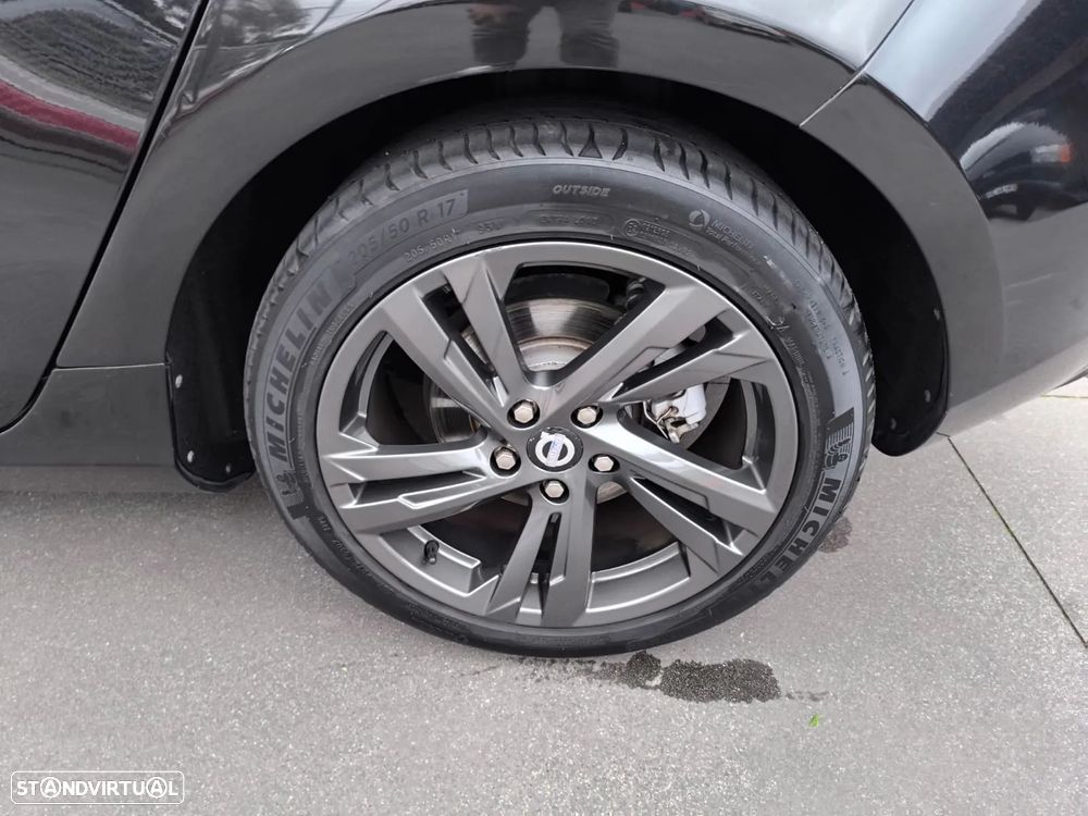 Volvo V40 D2 Momentum - 18