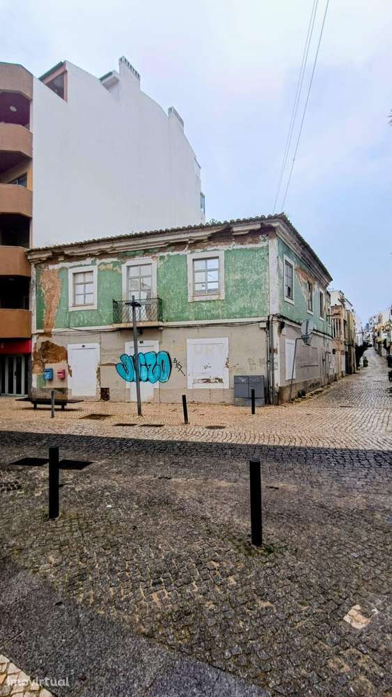 Reabilitação Conjunta de Dois Prédios - Centro de Portimão - Grande imagem: 5/18