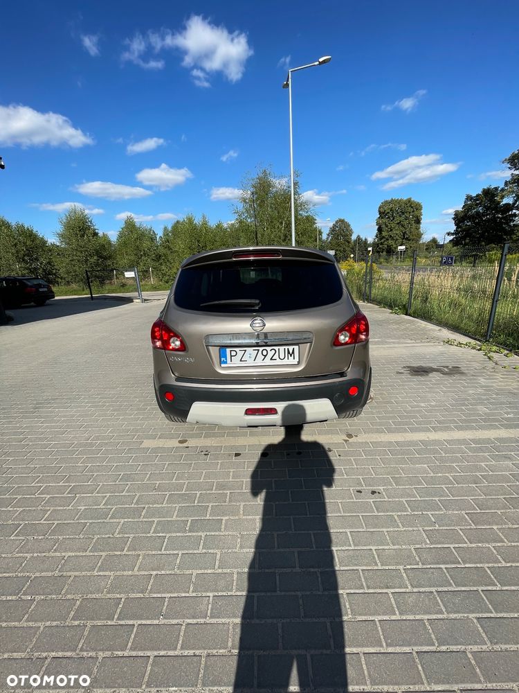 Nissan Qashqai 1.6 Tekna - 4