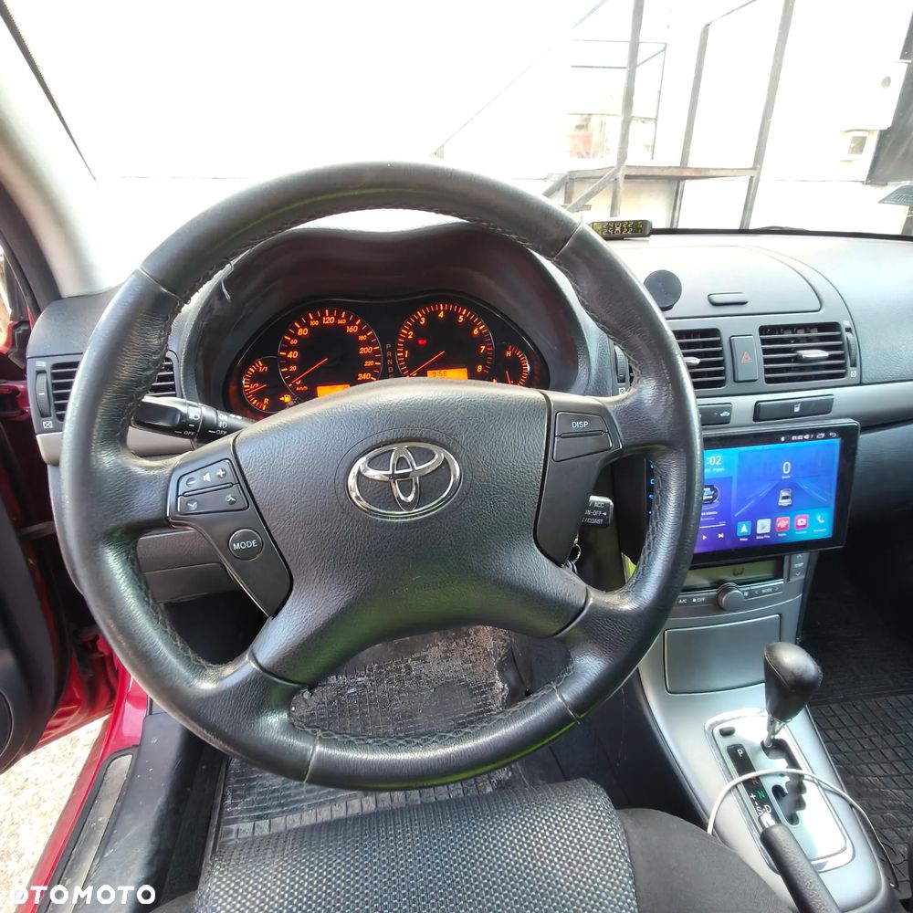 Toyota Avensis 2.0 VVT-i Automatik Sol - 14