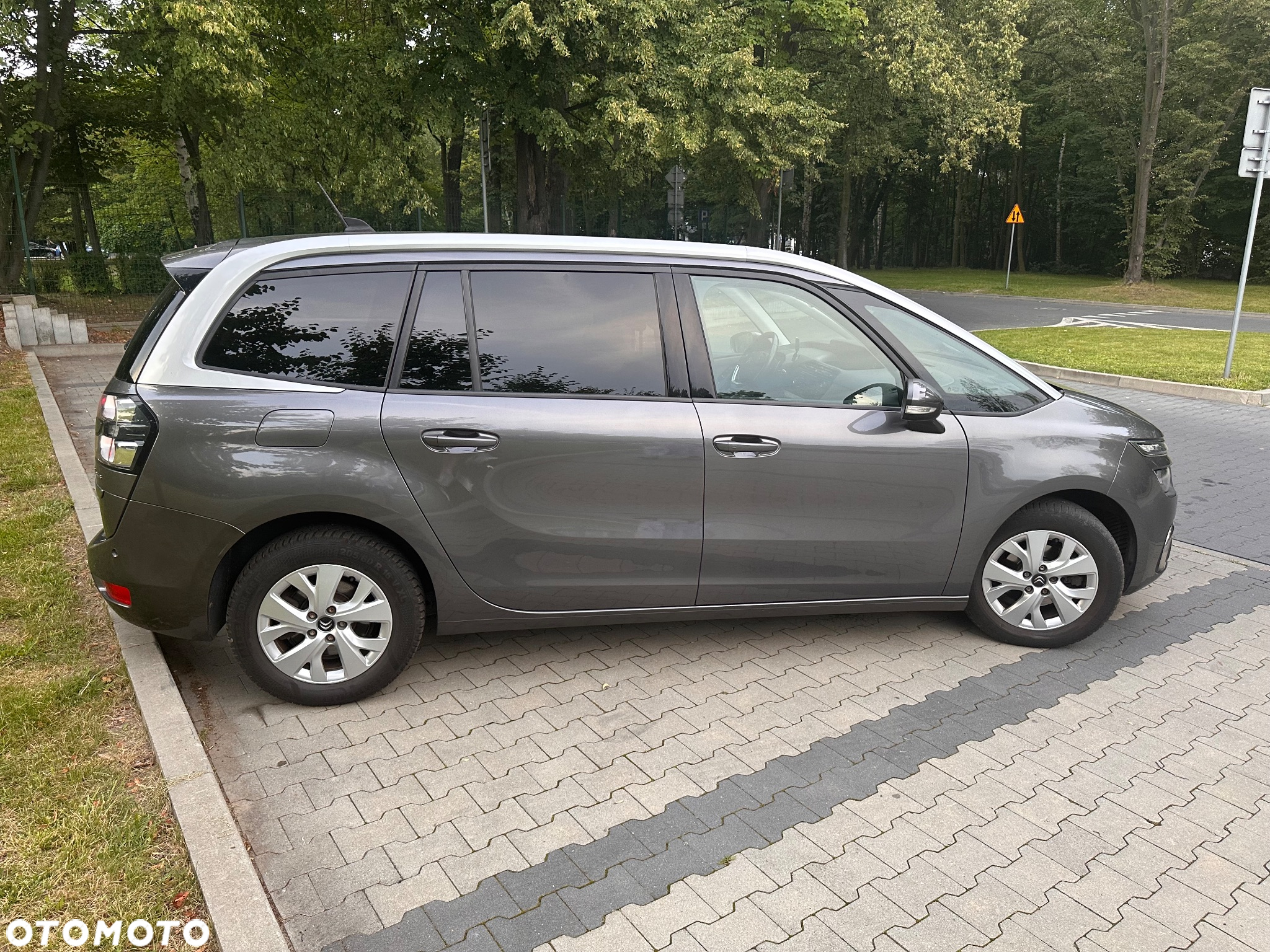 Citroën C4 SpaceTourer Grand 1.5 BlueHDi Shine S&S EAT8 - 5
