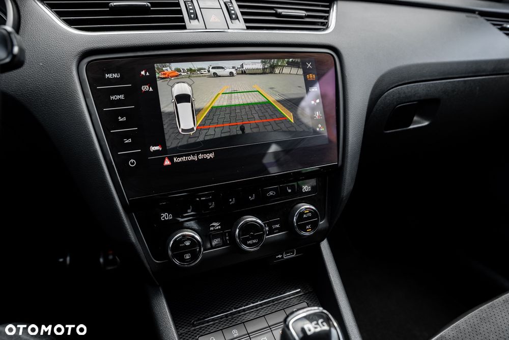 Skoda Octavia 2.0 TDI 4x4 DSG RS - 36