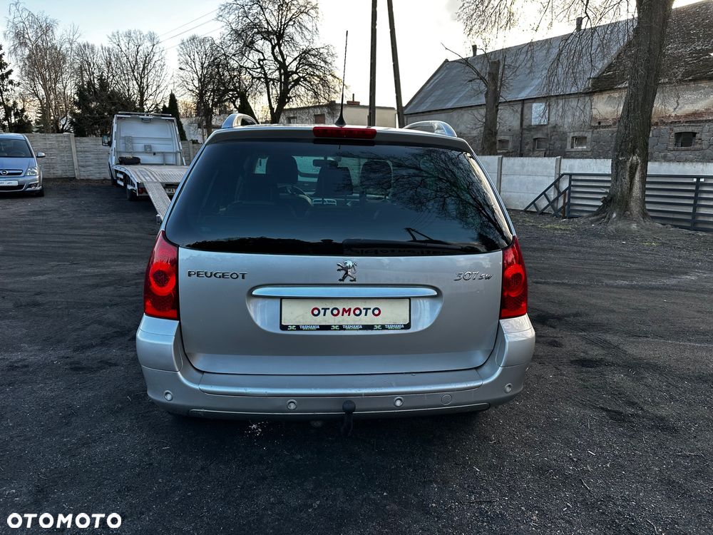 Peugeot 307 SW 140 OXYGO - 9