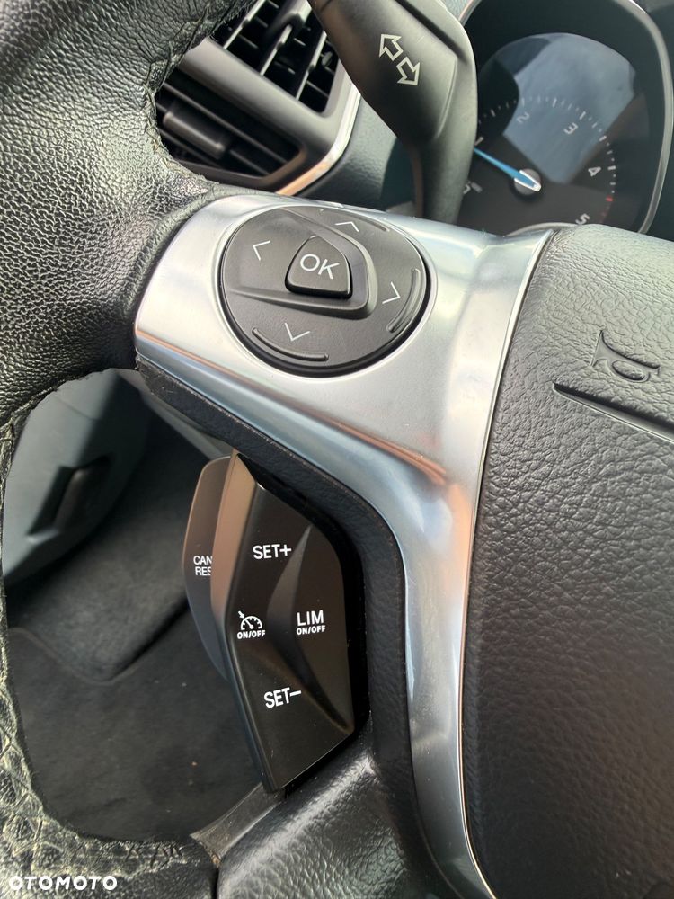 Ford C-MAX 2.0 TDCi Titanium - 37