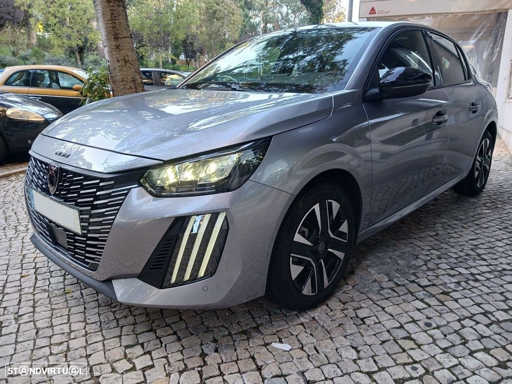 Peugeot 208 1.2 Hybrid Allure e-DCS6 - 7