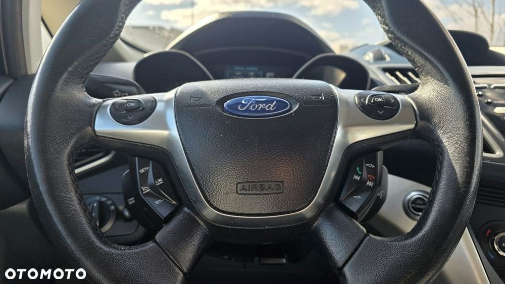 Ford C-MAX - 11