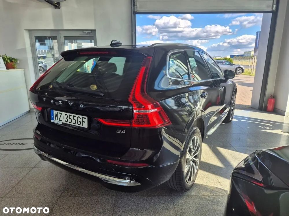 Volvo XC 60 B4 B Plus Bright - 3