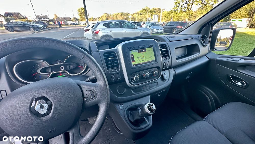 Renault Trafic - 10