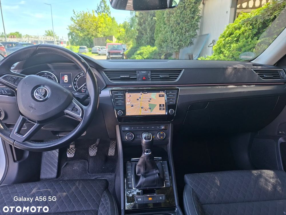 Skoda Superb 2.0 TDI Style - 22