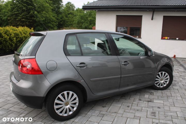 Volkswagen Golf 1.9 TDI Comfortline - 23