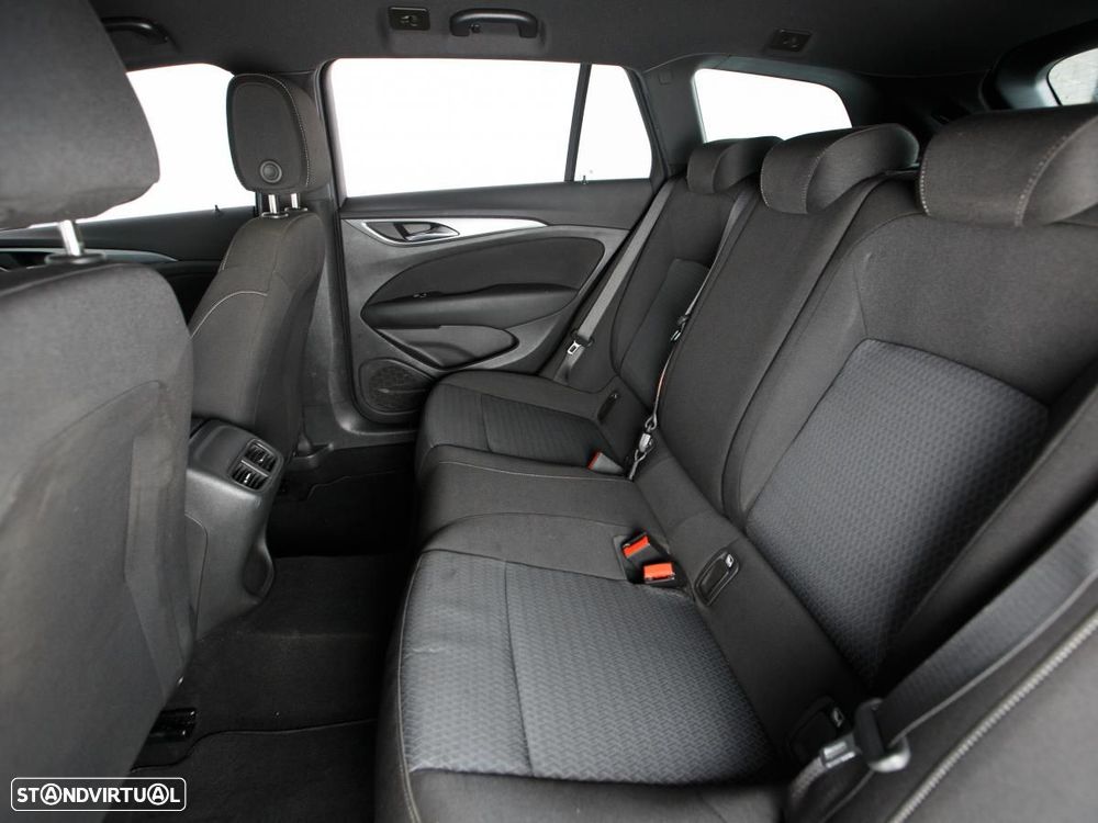 Opel Insignia Sports Tourer 1.5 D Business - 10